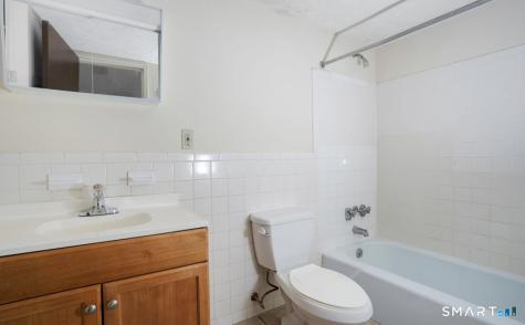 5 Greta Street West Haven CT 06516