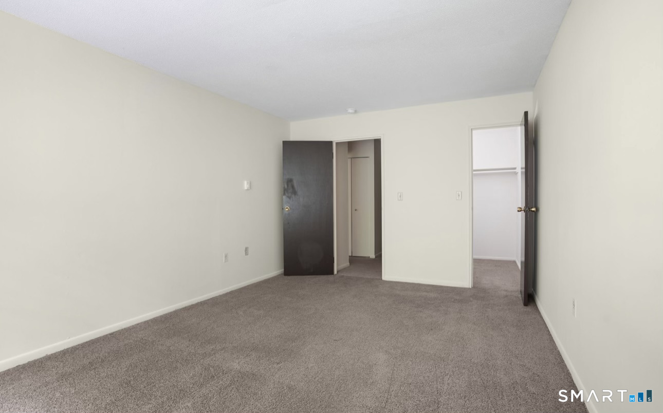 5 Greta Street West Haven CT 06516