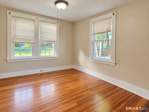 168 Cooper Hill Street Manchester CT 06040