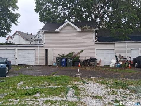 137 Sherwood Avenue Bridgeport CT 06605