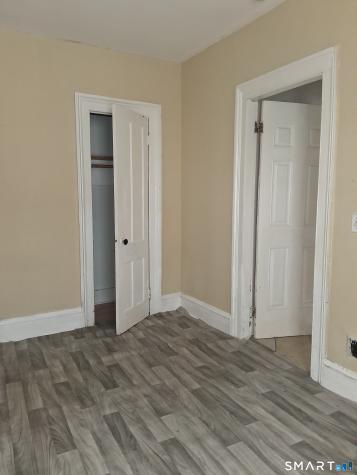 137 Sherwood Avenue Bridgeport CT 06605