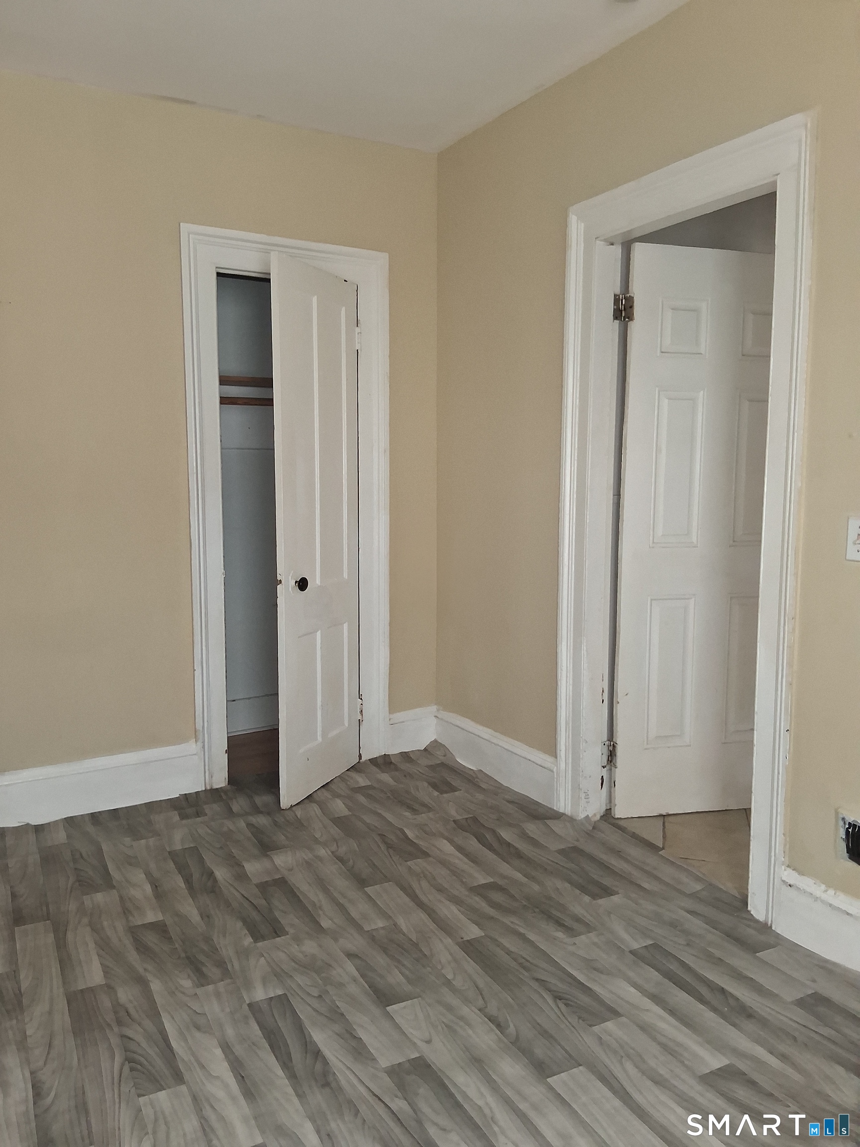 137 Sherwood Avenue Bridgeport CT 06605