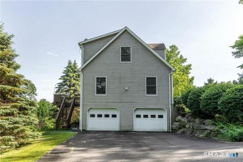 18 Smoke Ridge Drive Sherman CT 06784