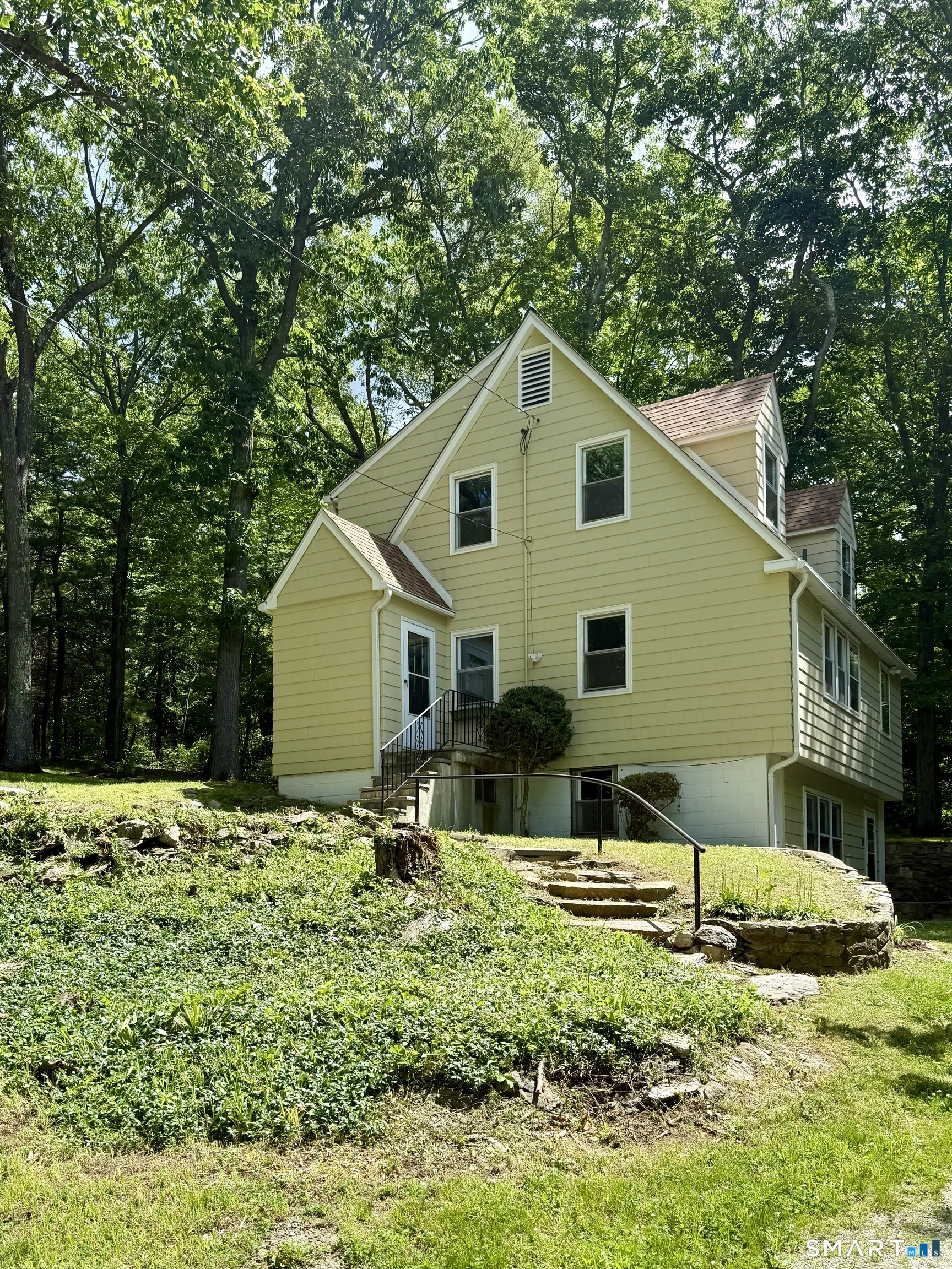19 Old Town Road Shelton CT 06484