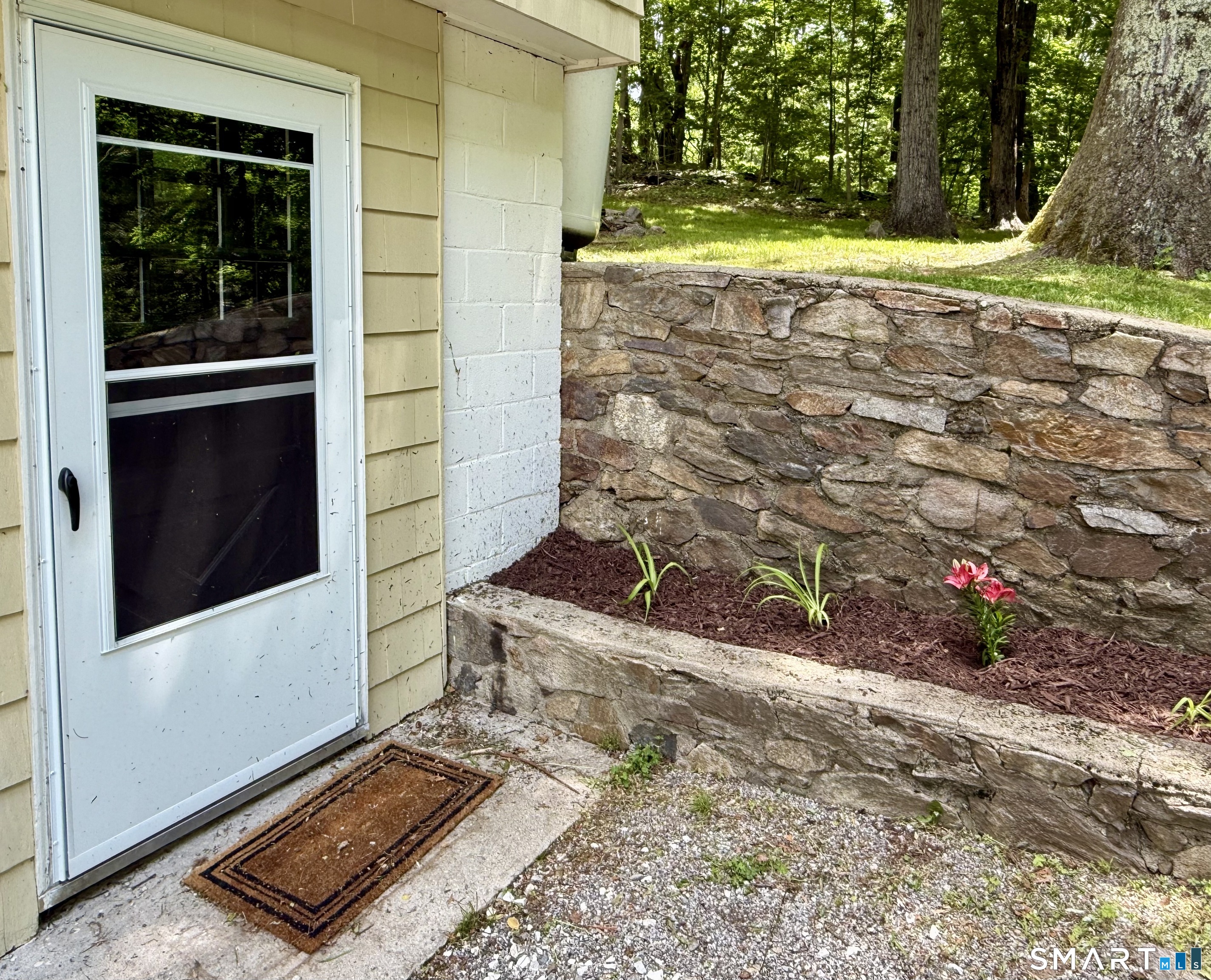 19 Old Town Road Shelton CT 06484