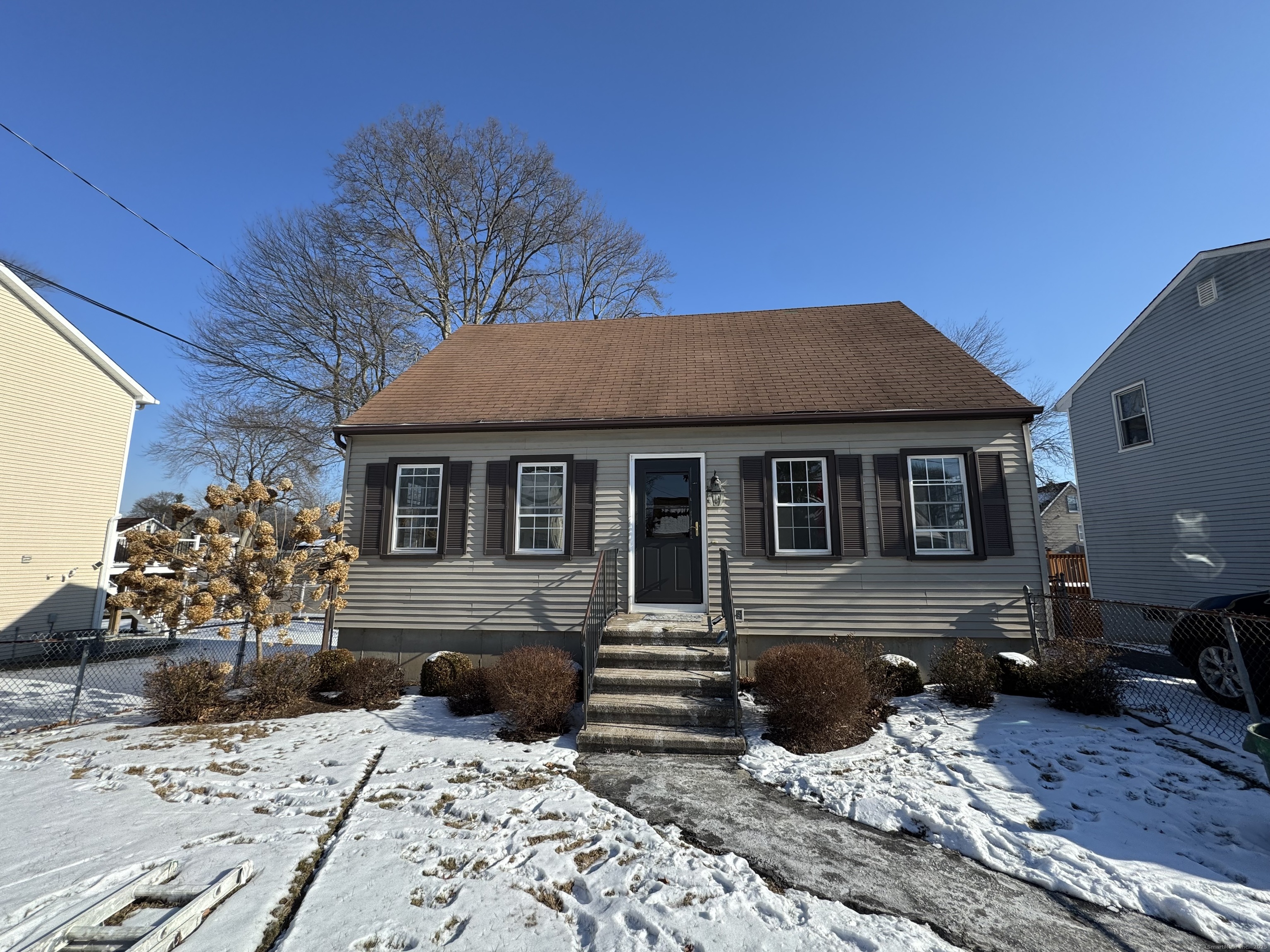 158 Infield Street Bridgeport CT 06606