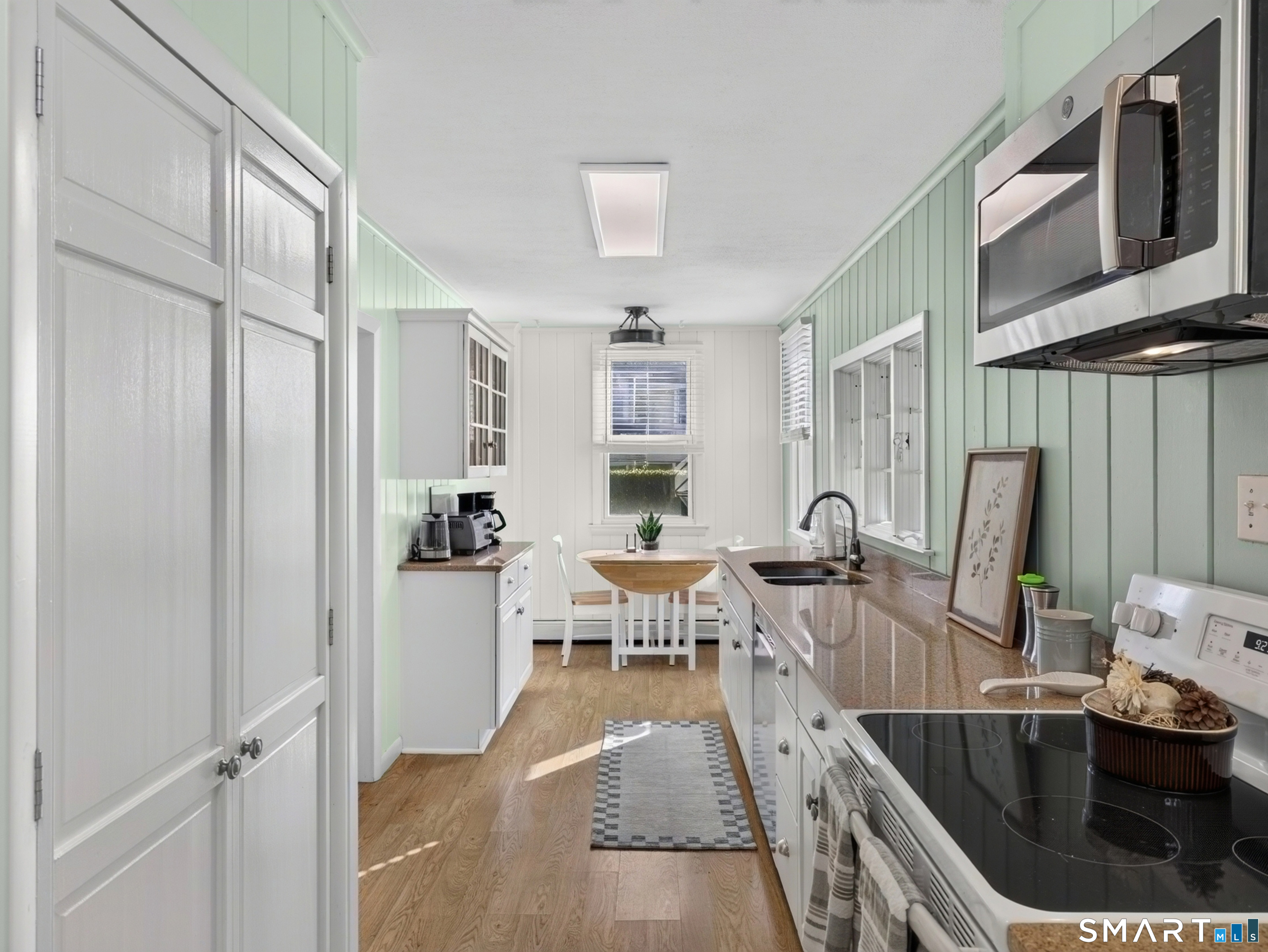 44 Sea View Avenue East Lyme CT 06357