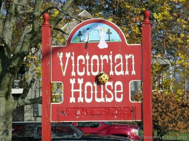 24 West Road Ellington CT 06029