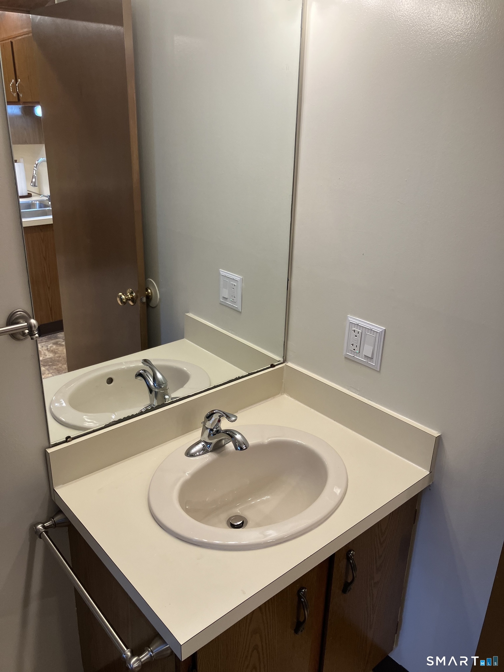 671-3 Wilson Street Waterbury CT 06708
