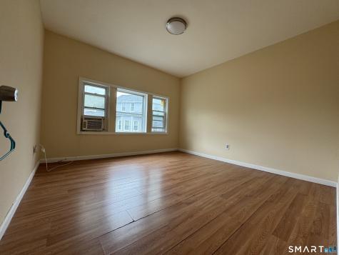 752 Boston Avenue Bridgeport CT 06610