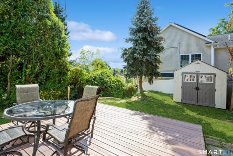 32 Sherwood Place Fairfield CT 06890