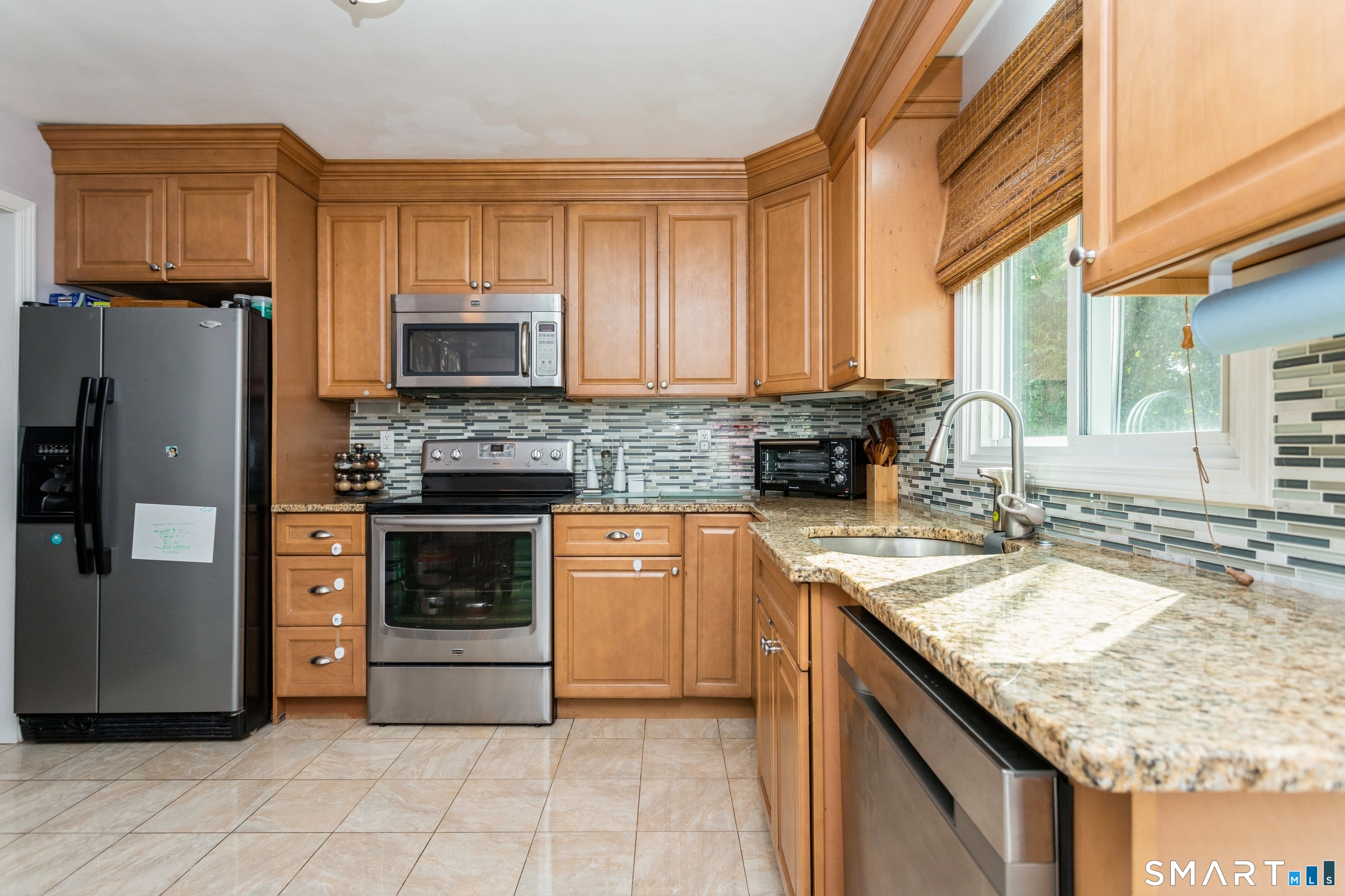32 Sherwood Place Fairfield CT 06890