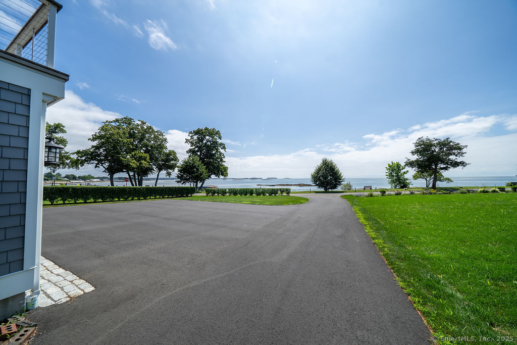 133 Linden Avenue Branford CT 06405