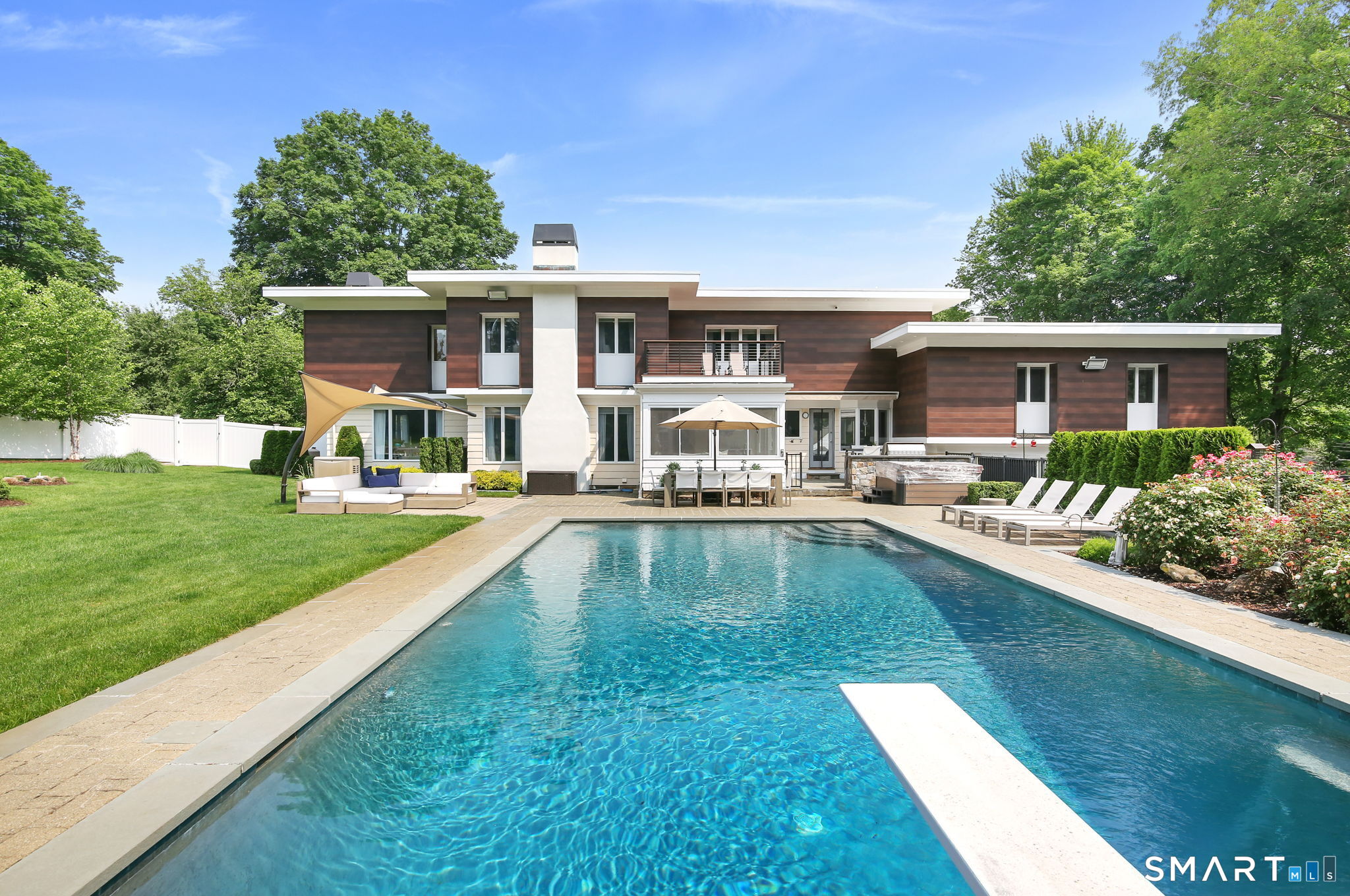 39 Wedgemere Road Stamford CT 06905