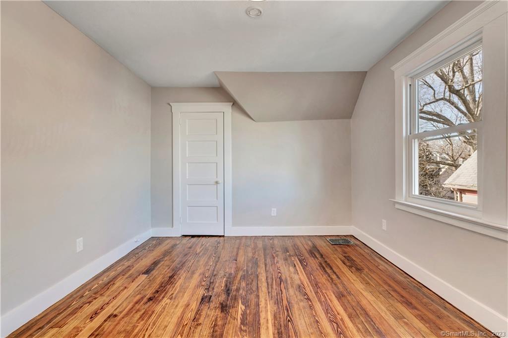 22 Hubinger Street New Haven CT 06511