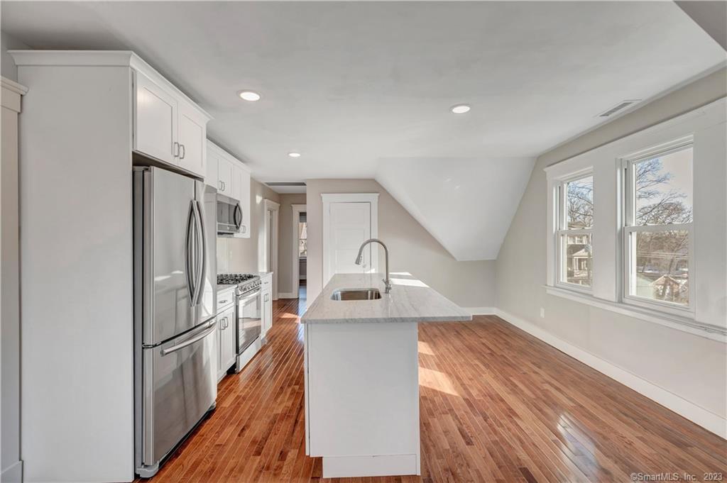 22 Hubinger Street New Haven CT 06511
