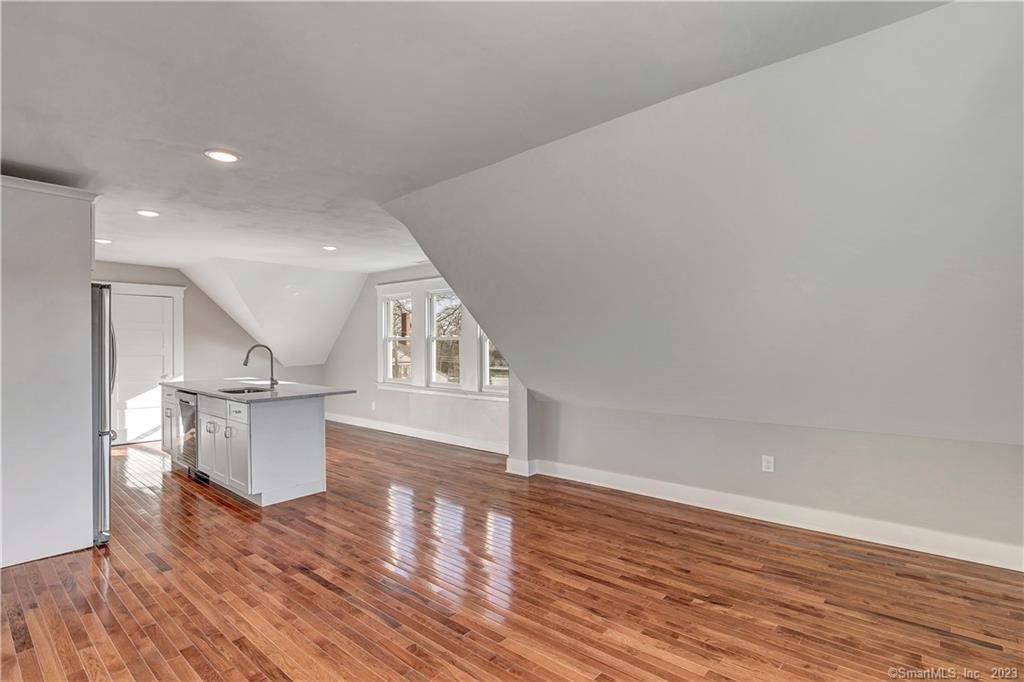 22 Hubinger Street New Haven CT 06511