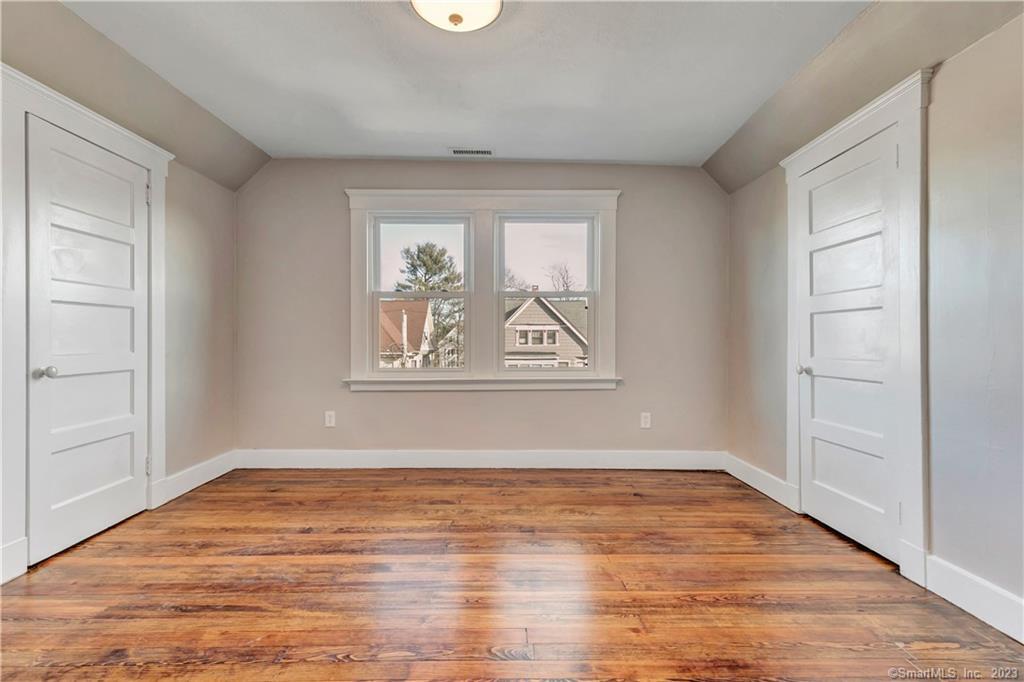 22 Hubinger Street New Haven CT 06511