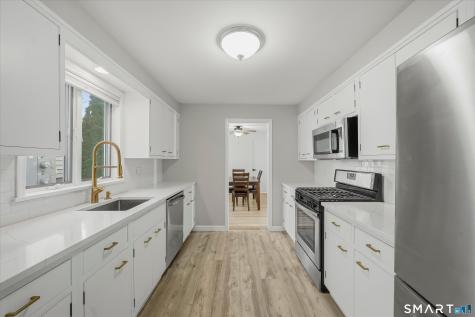 41 Henry Street Greenwich CT 06830