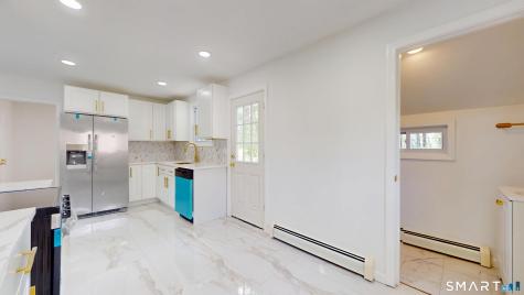 52 Glen Haven Road New Haven CT 06513