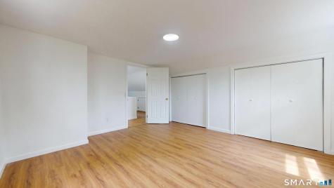 52 Glen Haven Road New Haven CT 06513