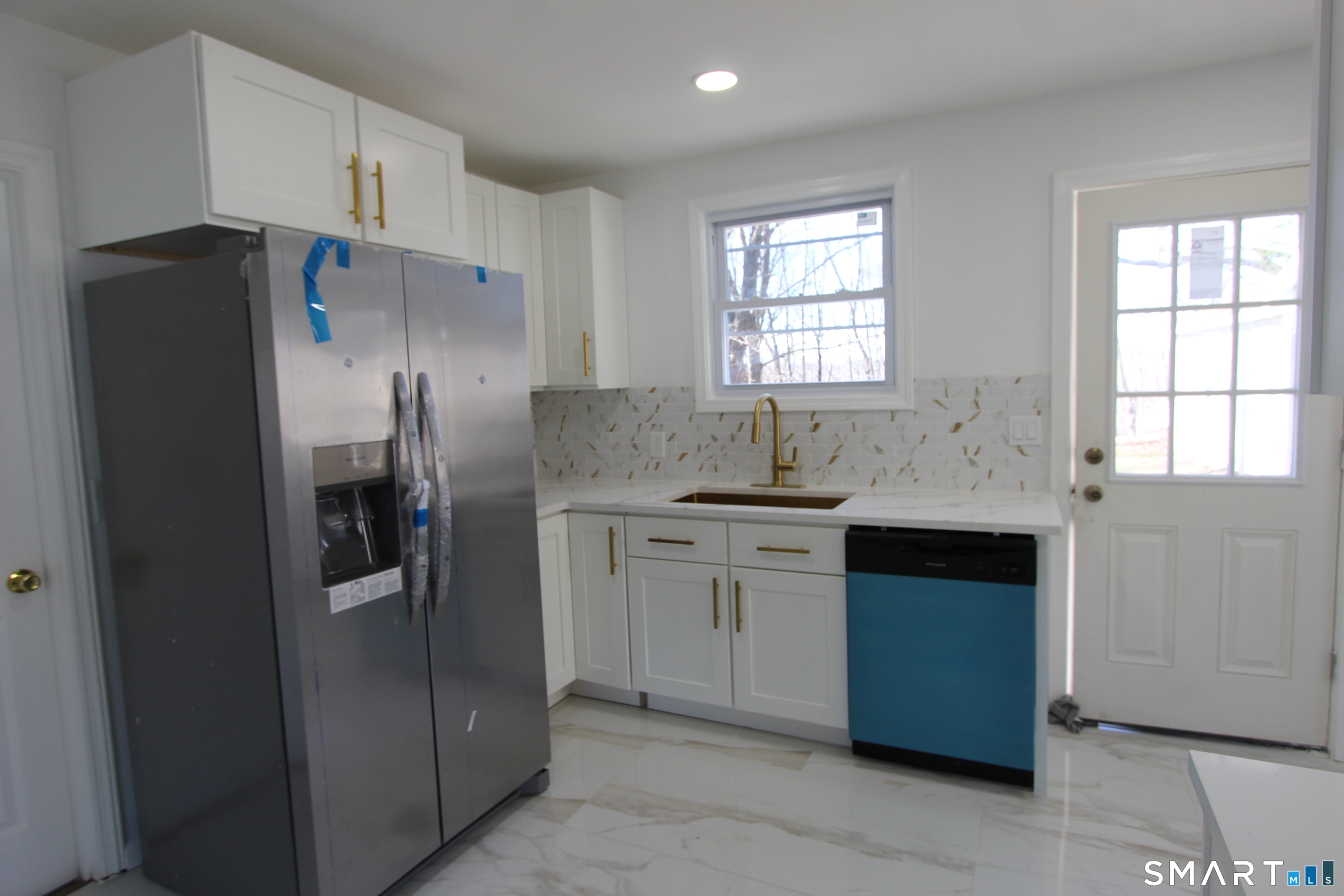 52 Glen Haven Road New Haven CT 06513