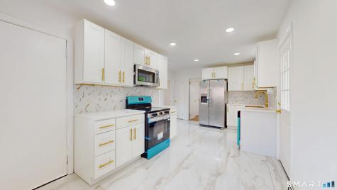 52 Glen Haven Road New Haven CT 06513
