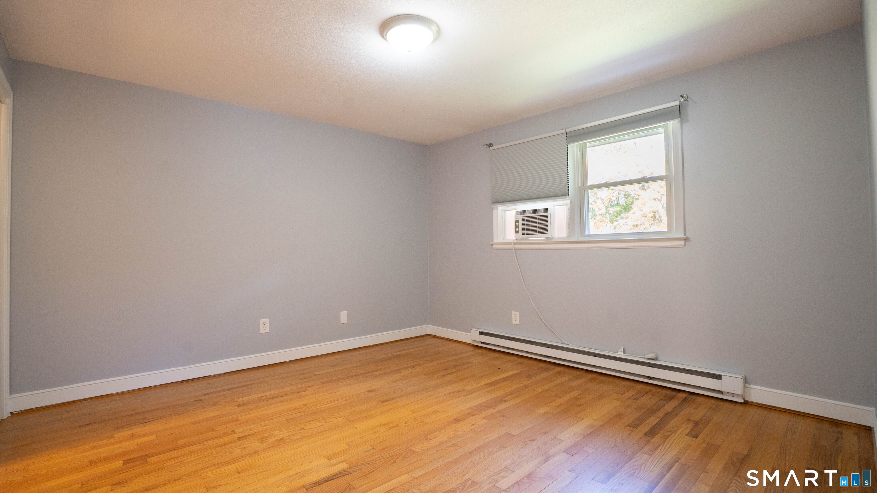 24 Coburn Circle Newington CT 06111