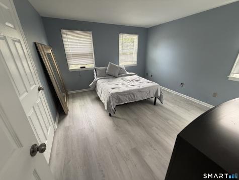 61 Park Circle Milford CT 06460