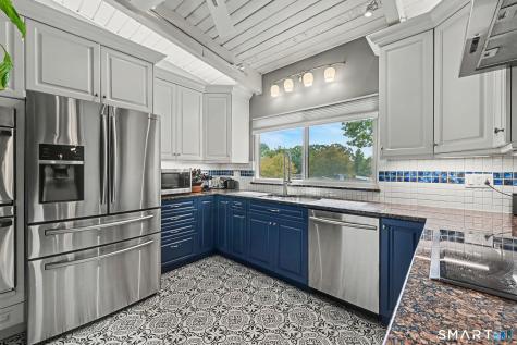 100 Gillies Lane Norwalk CT 06854