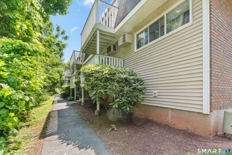 80 Churchill Drive Newington CT 06111