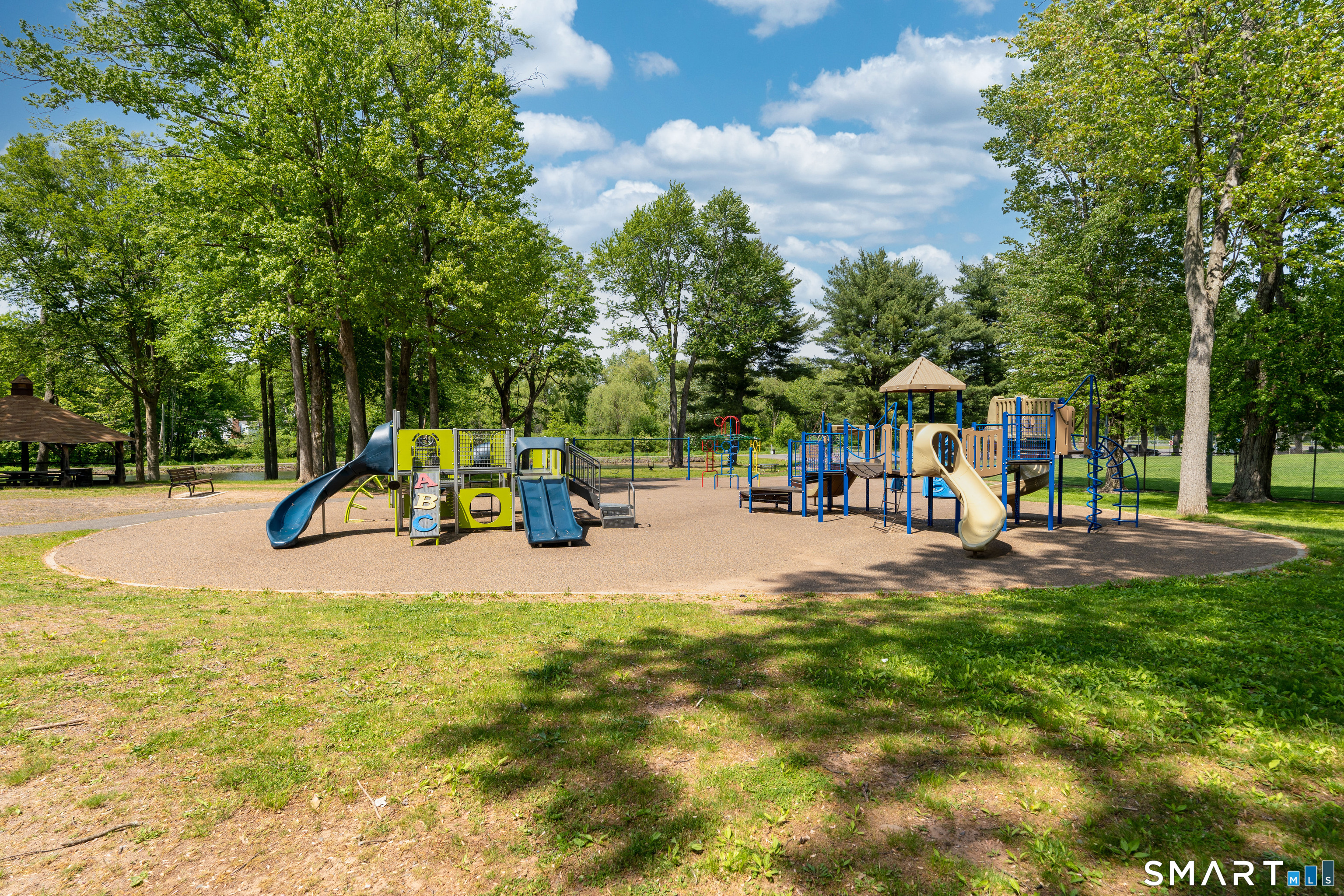 80 Churchill Drive Newington CT 06111