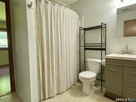 1104 Summer Hill Drive South Windsor CT 06074