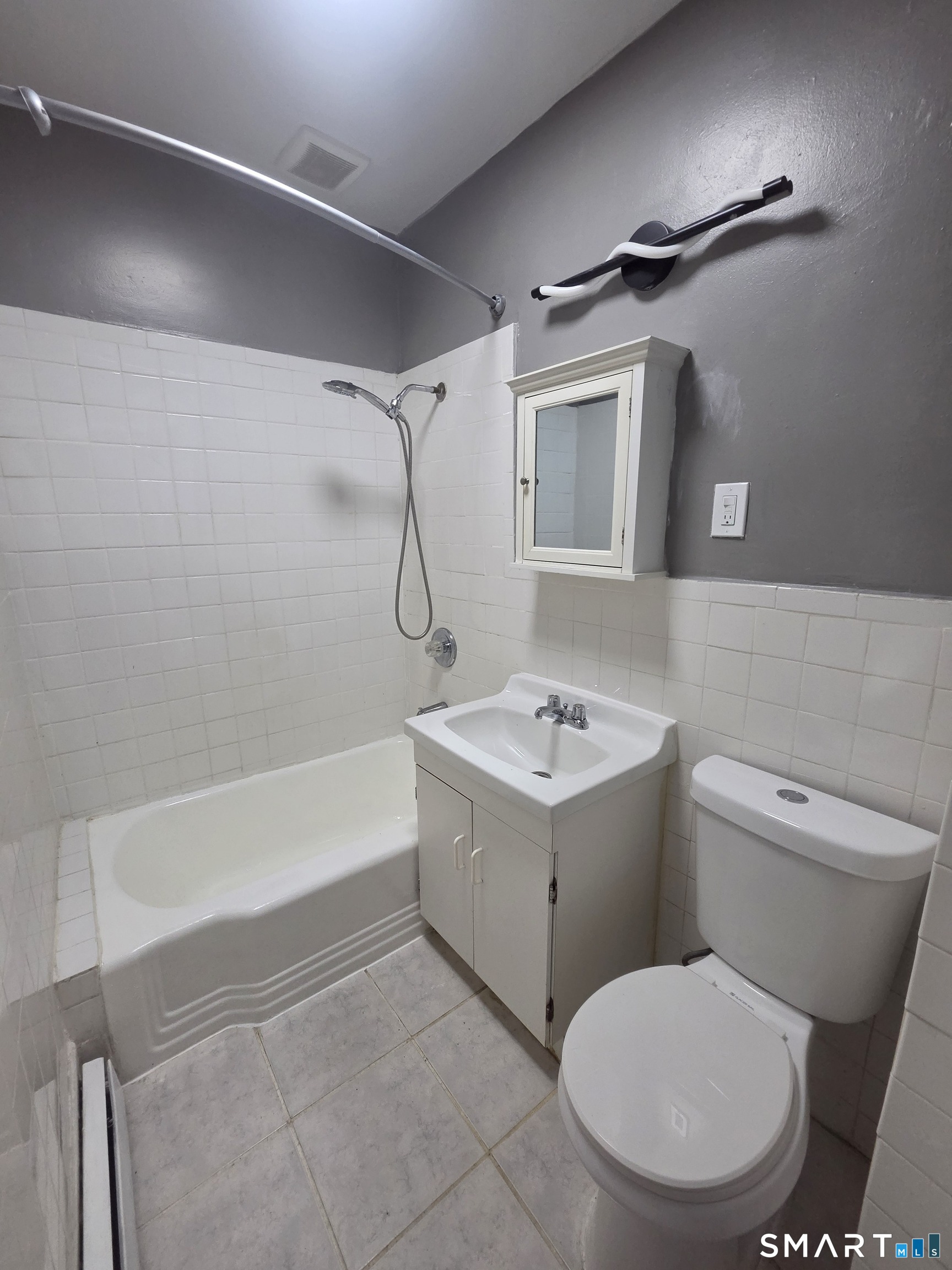 46 Plaza Avenue Waterbury CT 06710