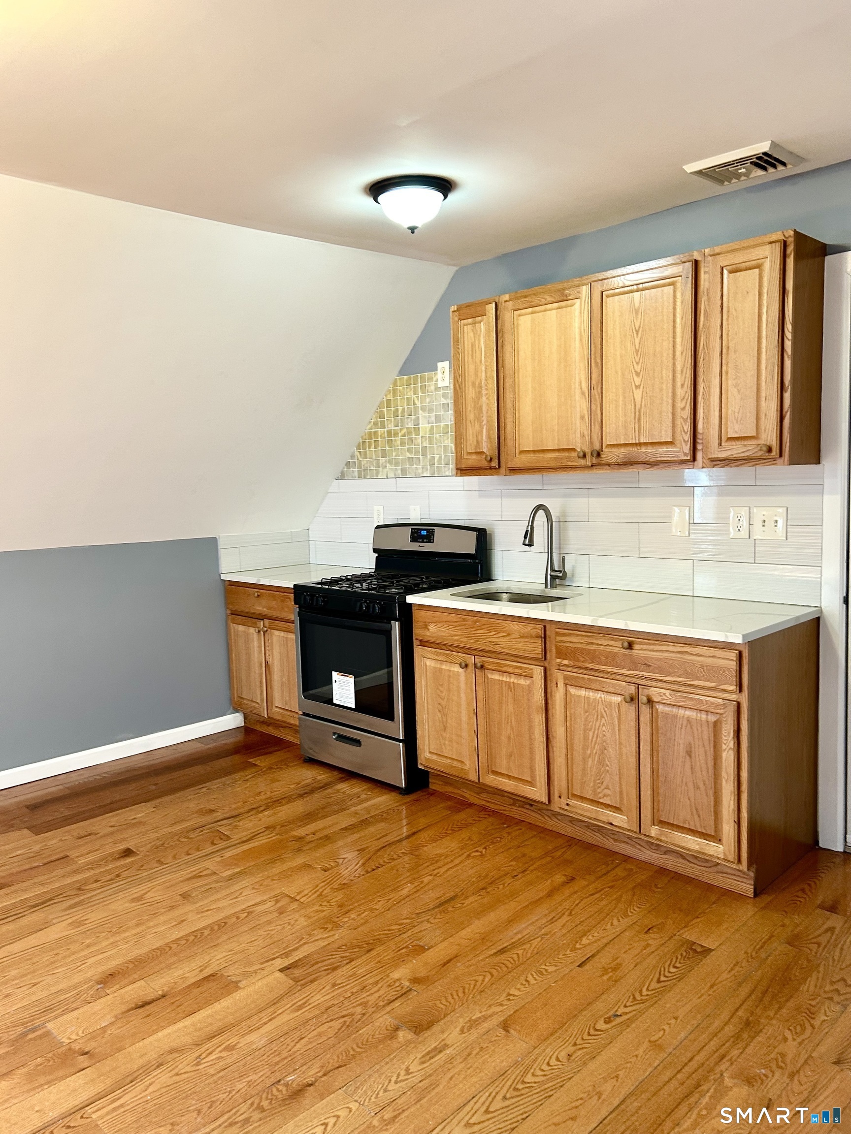 26 Plaza Avenue Waterbury CT 06706