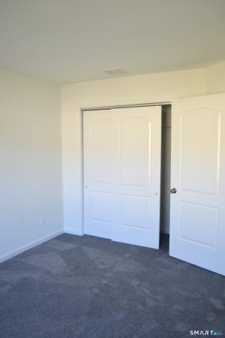 19 Sampson Terrace Danbury CT 06810