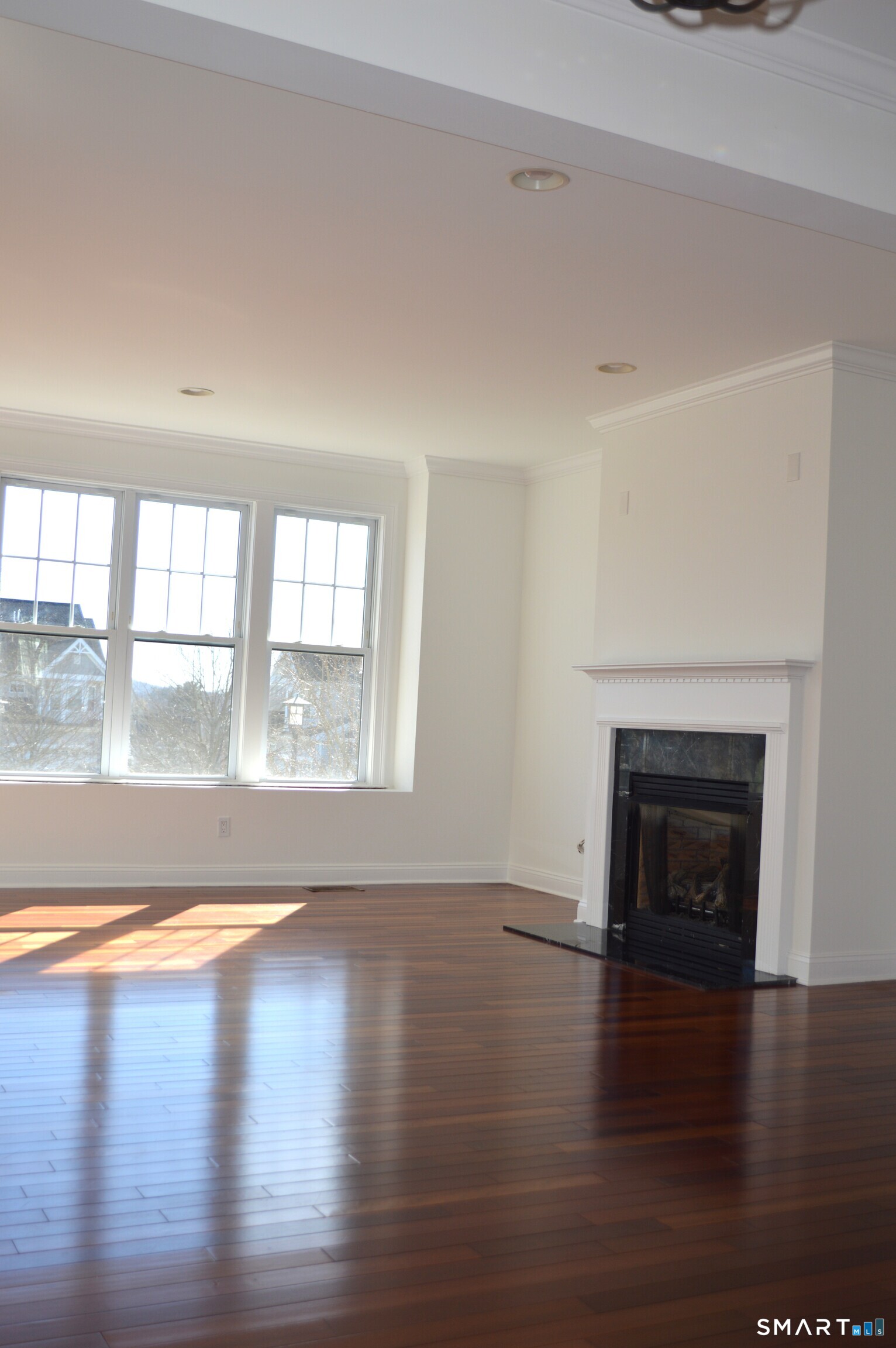 19 Sampson Terrace Danbury CT 06810