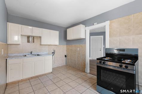 66 Standish Street Hartford CT 06114