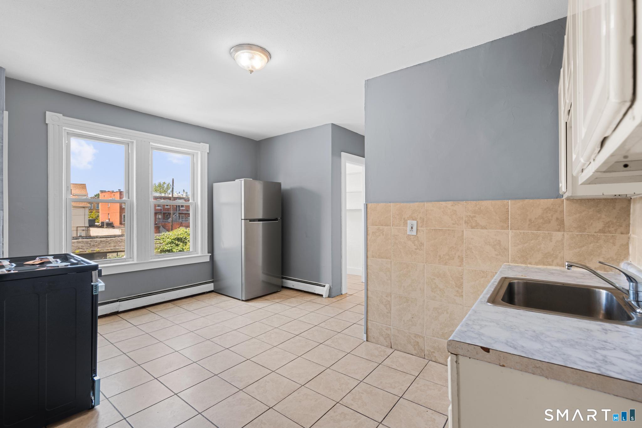 66 Standish Street Hartford CT 06114