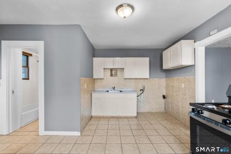 66 Standish Street Hartford CT 06114