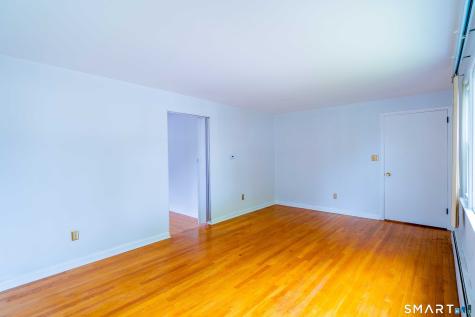 326 Grovers Avenue Bridgeport CT 06605