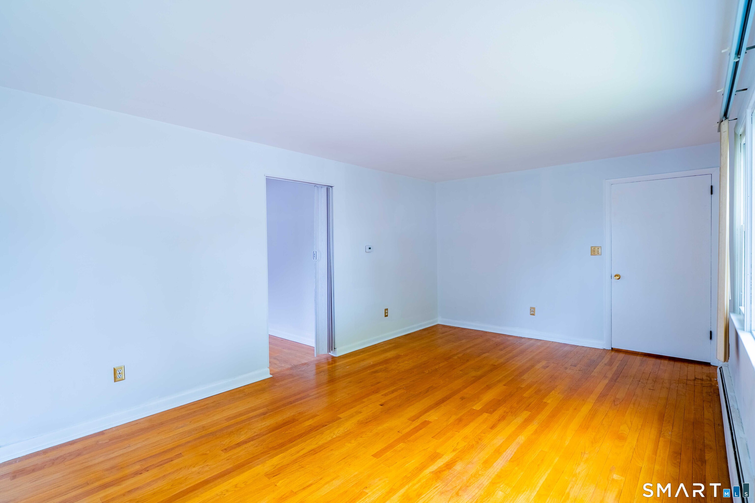 326 Grovers Avenue Bridgeport CT 06605