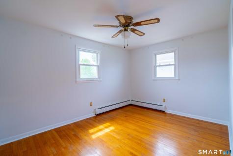 326 Grovers Avenue Bridgeport CT 06605