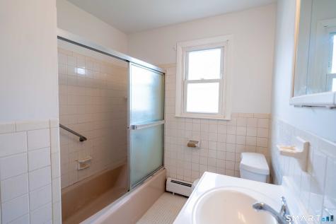 326 Grovers Avenue Bridgeport CT 06605