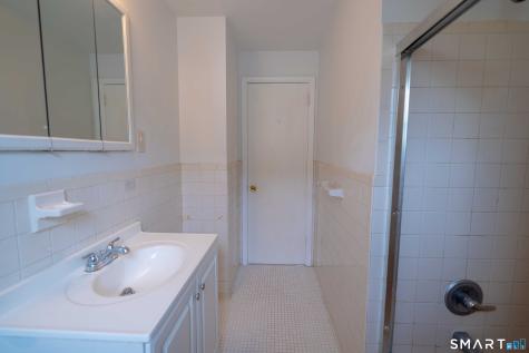 326 Grovers Avenue Bridgeport CT 06605