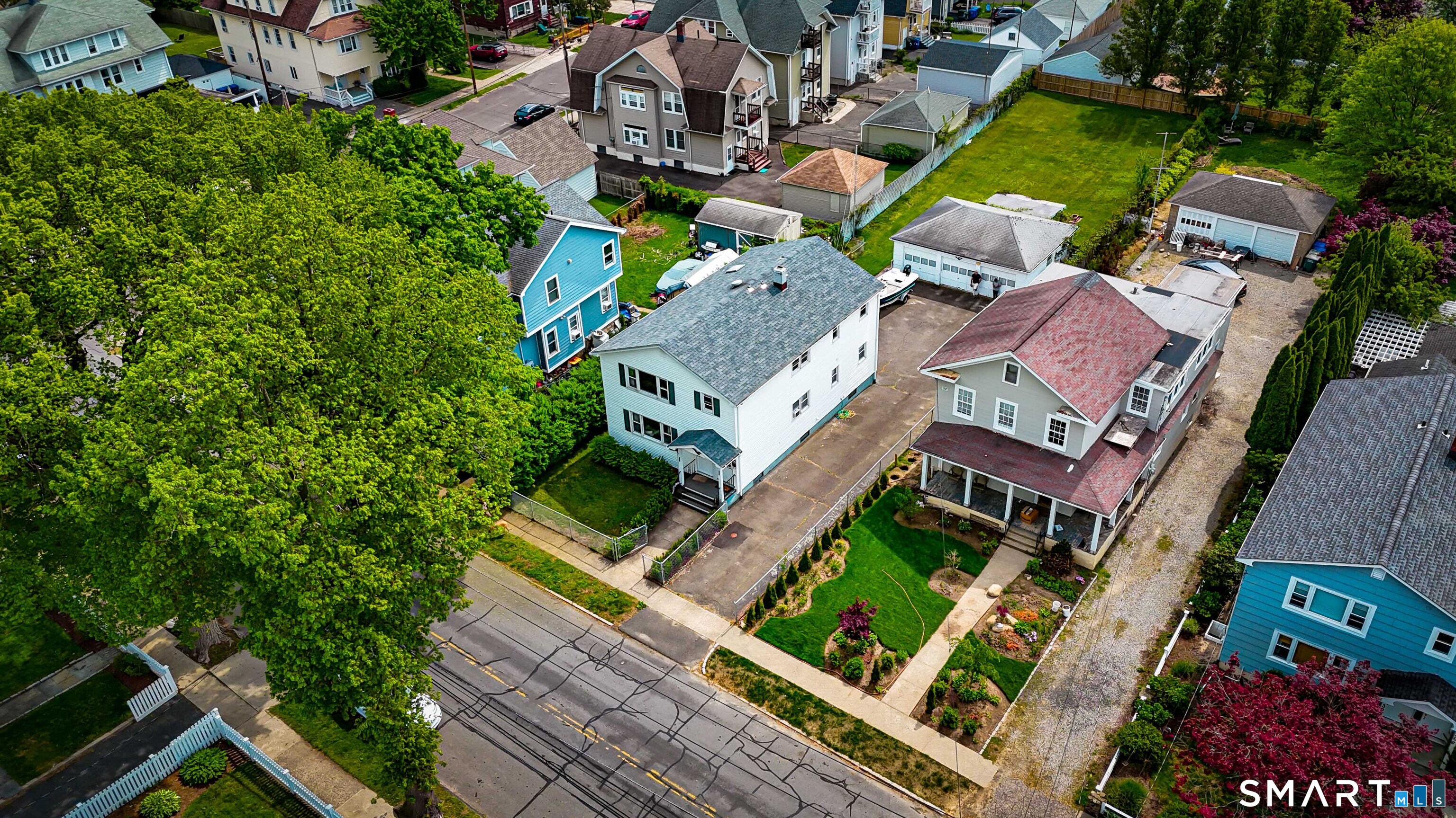 326 Grovers Avenue Bridgeport CT 06605