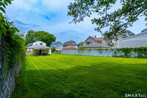 326 Grovers Avenue Bridgeport CT 06605