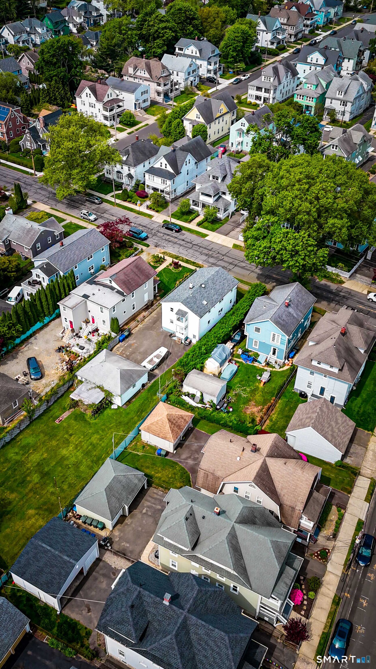 326 Grovers Avenue Bridgeport CT 06605