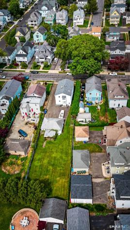 326 Grovers Avenue Bridgeport CT 06605