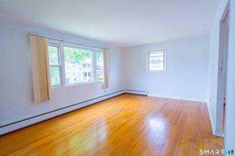 326 Grovers Avenue Bridgeport CT 06605